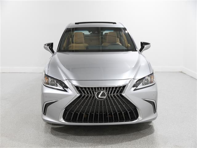 2022 Lexus ES 250