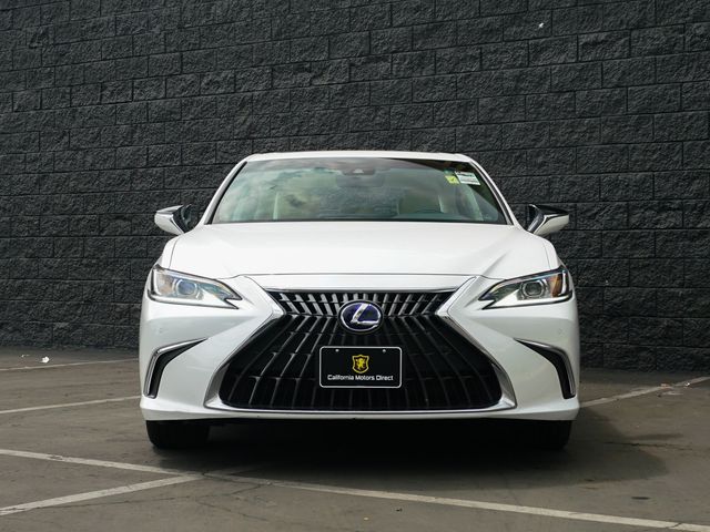 2022 Lexus ES 300h