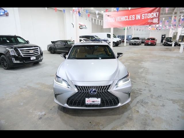 2022 Lexus ES 300h
