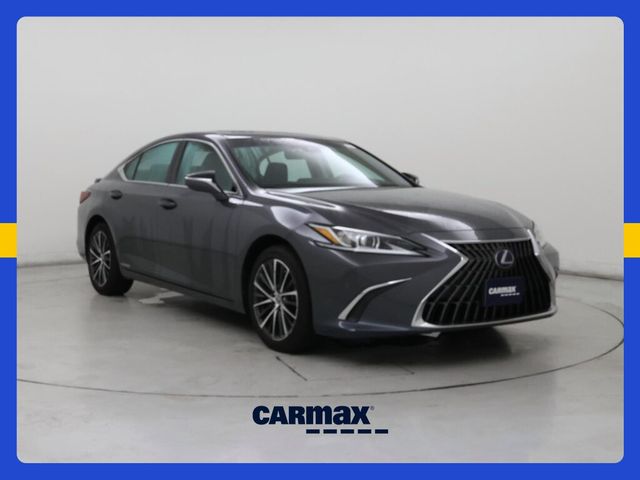 2022 Lexus ES 300h
