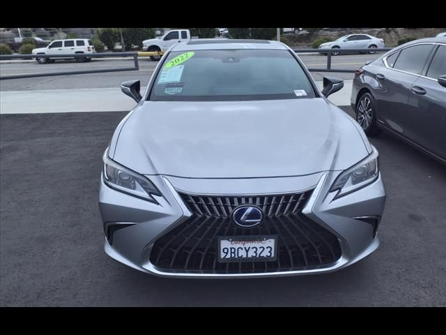 2022 Lexus ES 300h