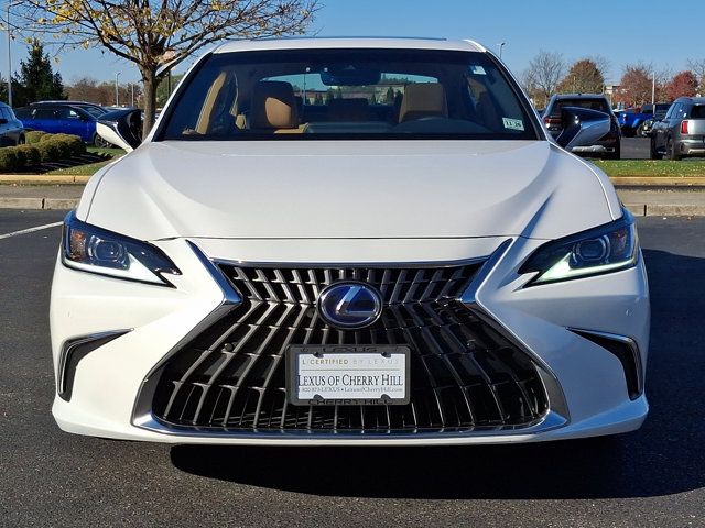 2022 Lexus ES 300h