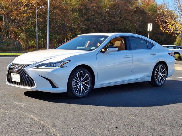 2022 Lexus ES 300h