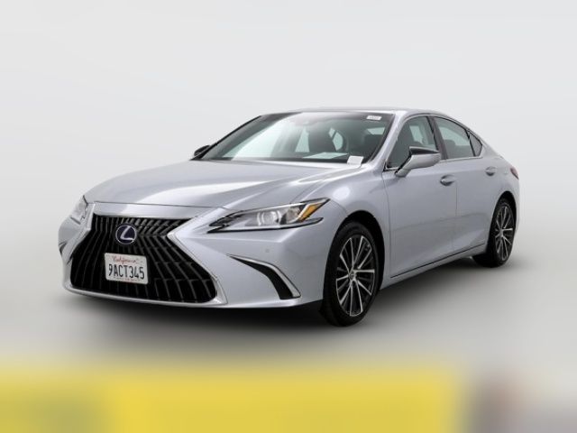 2022 Lexus ES 300h