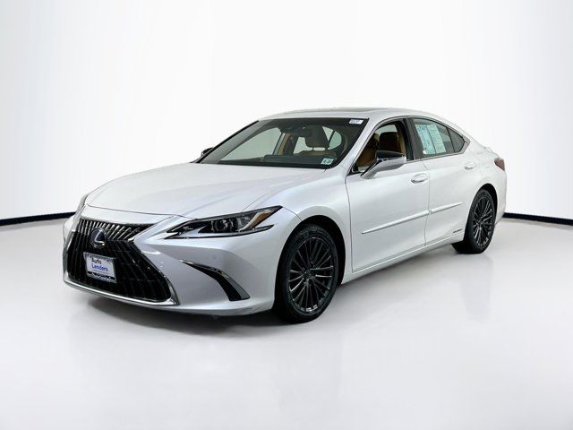 2022 Lexus ES 300h