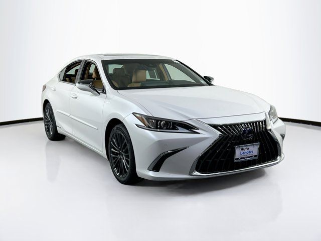 2022 Lexus ES 300h