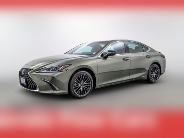 2022 Lexus ES 300h