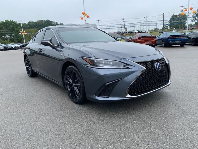 2022 Lexus ES 300h F Sport