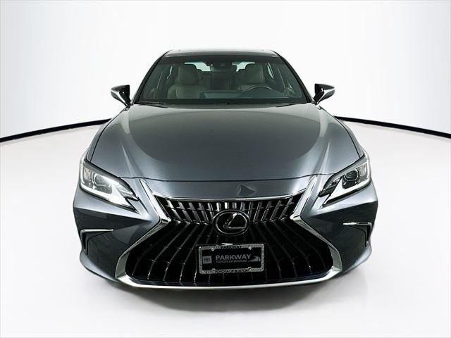 2022 Lexus ES 350