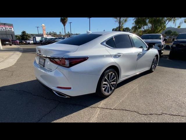 2022 Lexus ES 350