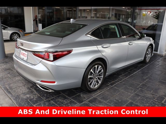 2022 Lexus ES 350