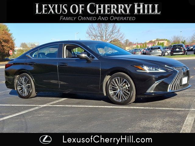 2022 Lexus ES 350