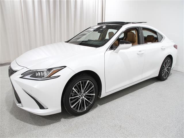 2022 Lexus ES 350