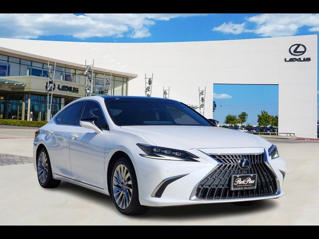 2022 Lexus ES 350 Ultra Luxury