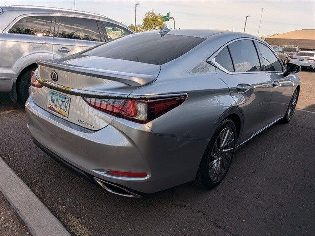 2022 Lexus ES 350 Ultra Luxury