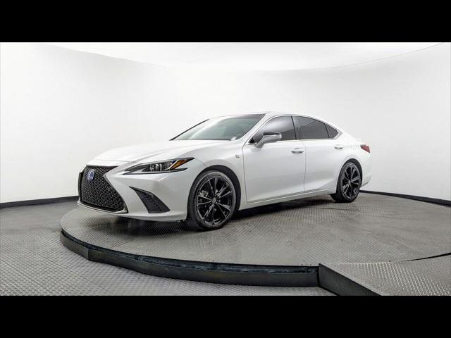 2022 Lexus ES 300h F Sport