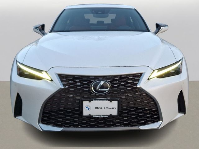 2022 Lexus IS 300