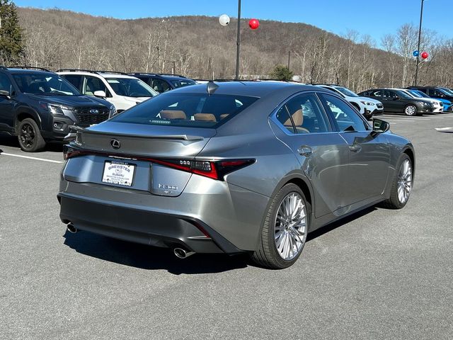2022 Lexus IS 300