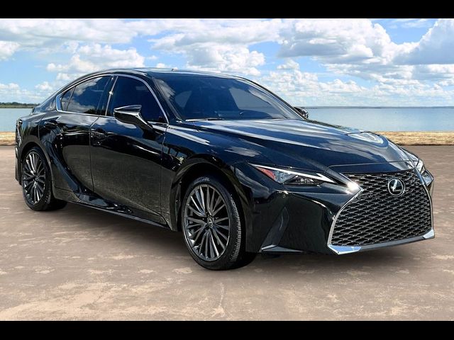 2022 Lexus IS 300