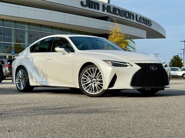 2022 Lexus IS 300