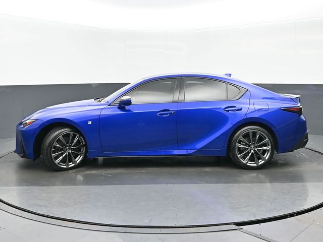 2022 Lexus IS 300