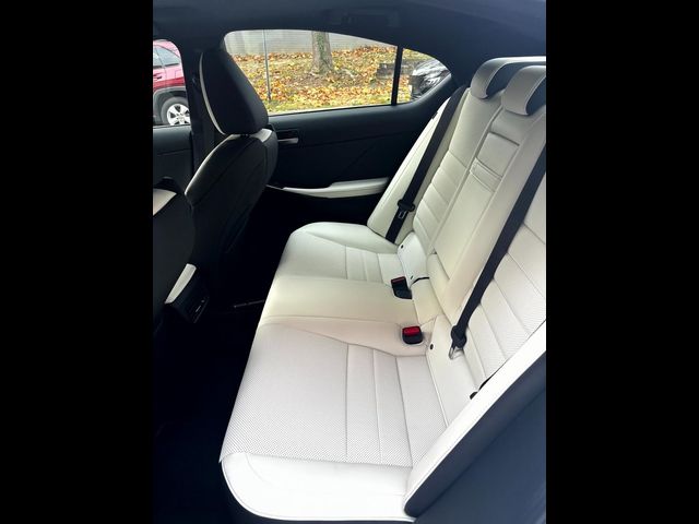 2022 Lexus IS 350 F Sport