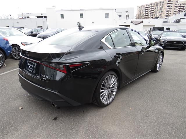 2022 Lexus IS 300