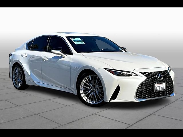 2022 Lexus IS 300