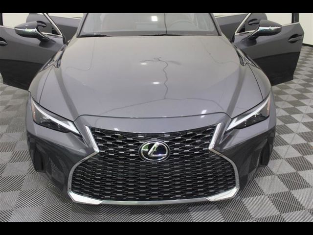 2022 Lexus IS 300