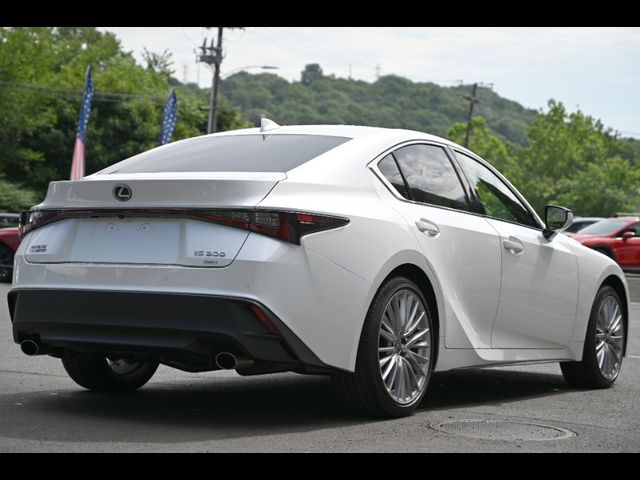 2022 Lexus IS 300