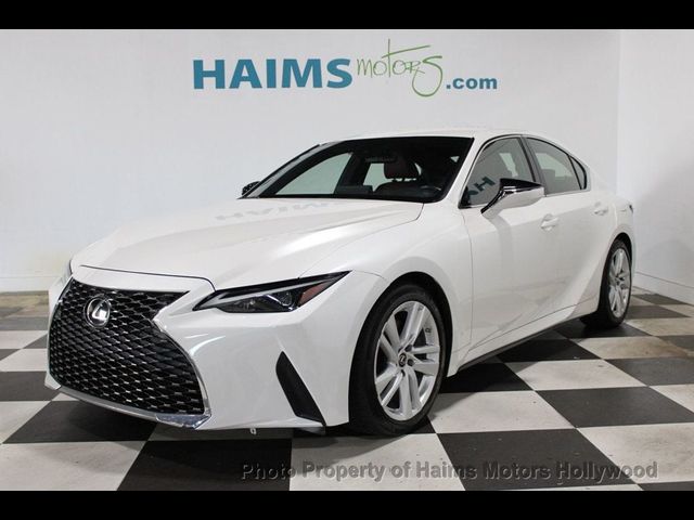 2022 Lexus IS 300