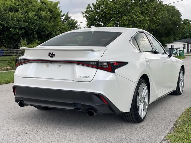 2022 Lexus IS 300