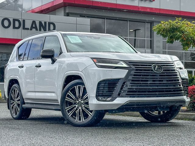 2022 Lexus LX LX 600 Luxury