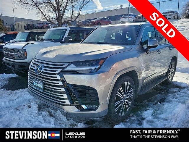 2022 Lexus LX LX 600 Luxury