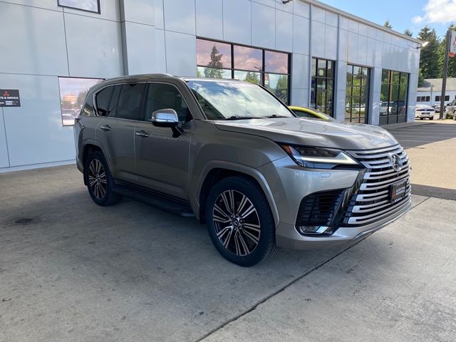 2022 Lexus LX LX 600 Luxury