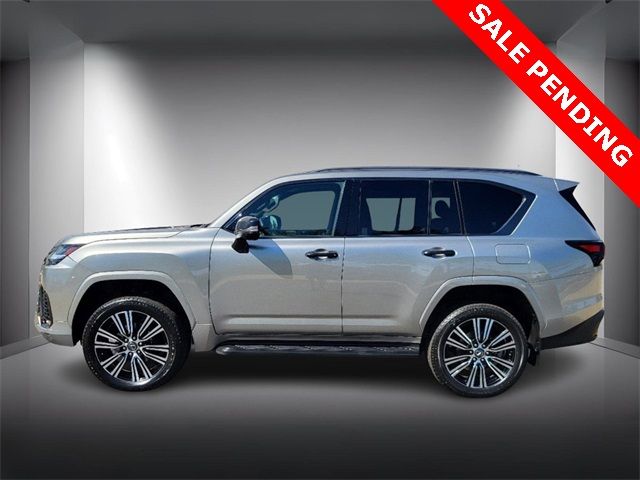 2022 Lexus LX LX 600 Luxury