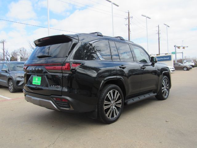 2022 Lexus LX LX 600 Luxury