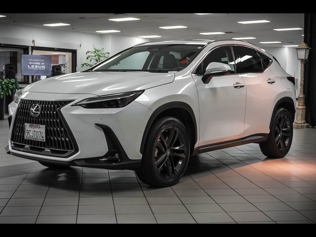 2022 Lexus NX 450h+ Luxury