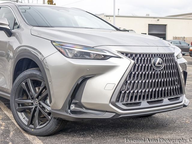 2022 Lexus NX 450h+ Luxury