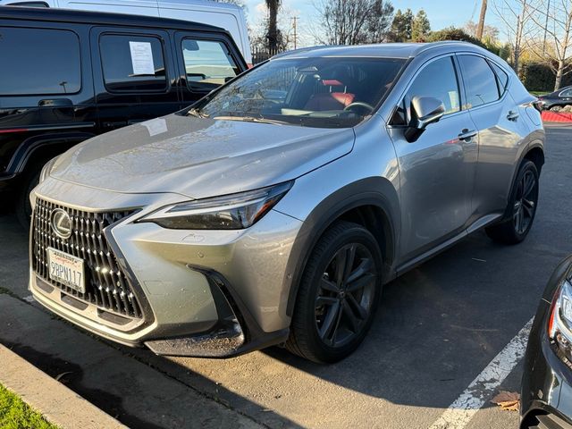 2022 Lexus NX 450h+ Luxury