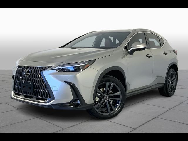 2022 Lexus NX 450h+ Luxury