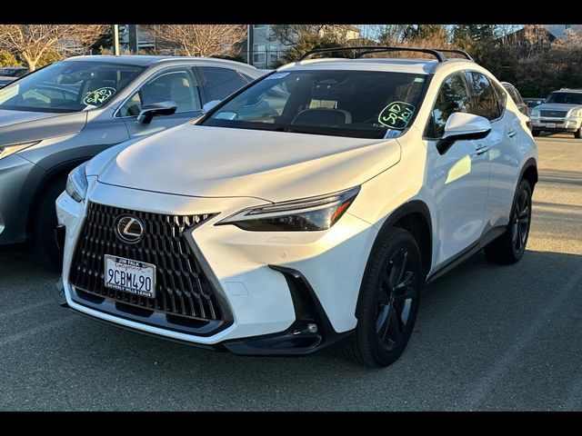 2022 Lexus NX 450h+ Luxury