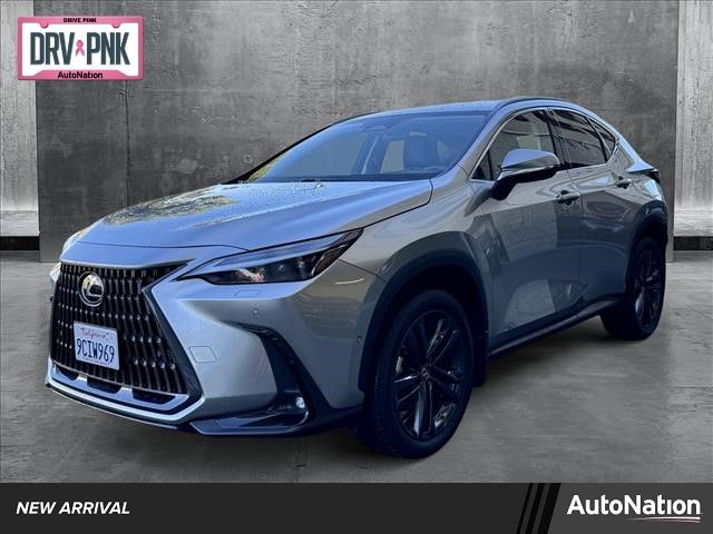 2022 Lexus NX 450h+ Luxury