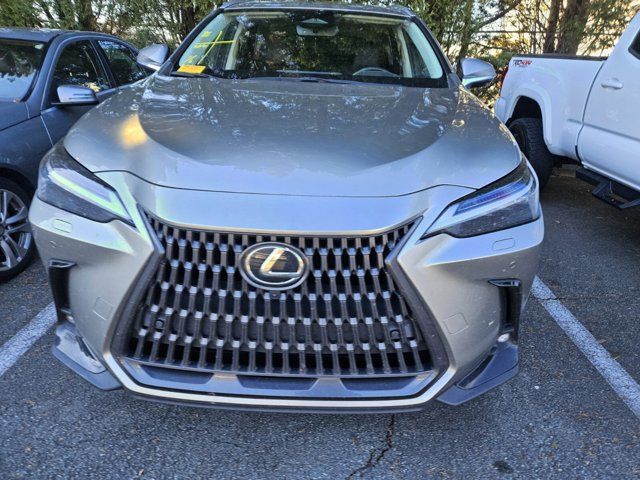 2022 Lexus NX 450h+ Luxury