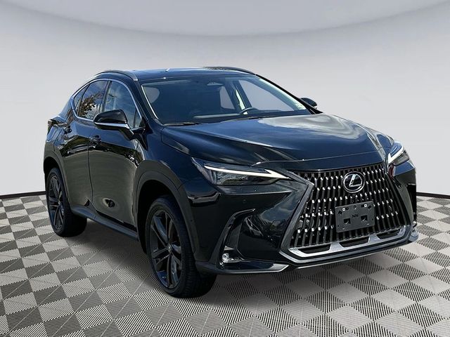 2022 Lexus NX 450h+ Luxury