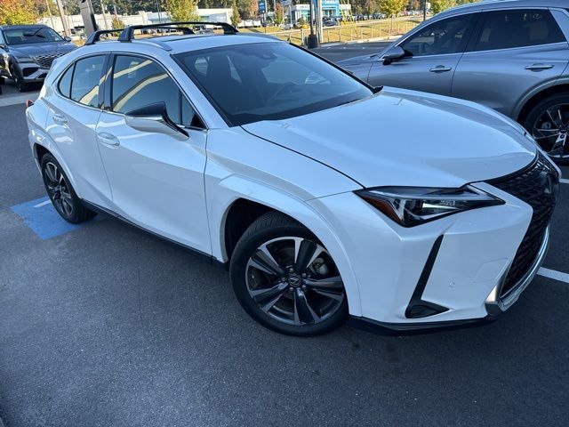 2022 Lexus UX 200