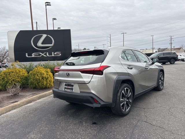 2022 Lexus UX 200