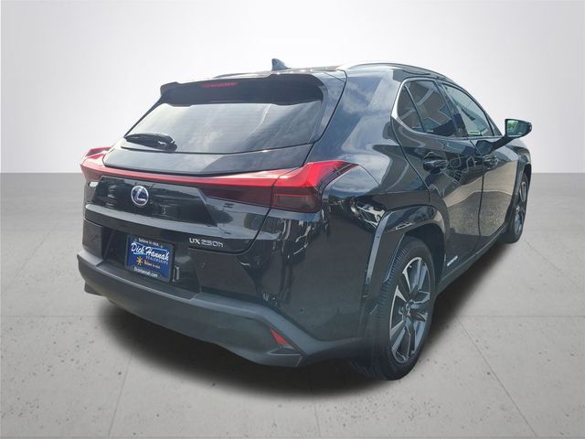 2022 Lexus UX 250h