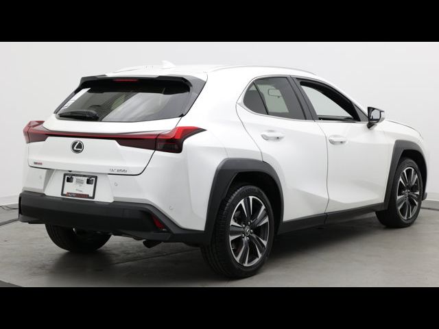 2022 Lexus UX 200