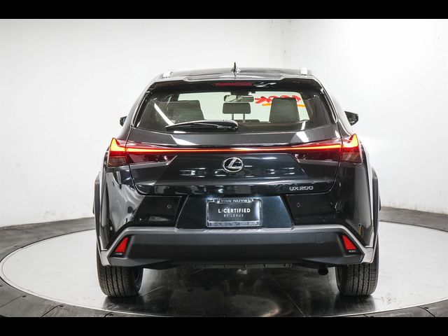 2022 Lexus UX 200